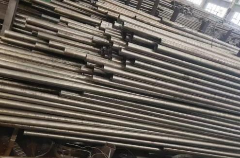 山东聊城小口径精密钢管长度一般为6米至12米,可根据客户需求定制 山东聊城小口径精密钢管长度一般为6米至12米,可根据客户需求定制